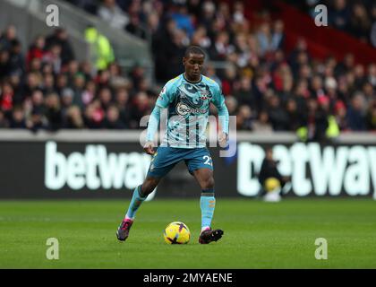 4th febbraio 2023; GTECH Community Stadium, Brentford, Londra, Inghilterra; Premier League Football, Brentford contro Southampton; Ibrahima Diallo di Southampton Foto Stock