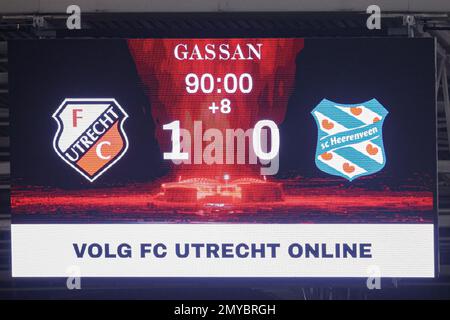 UTRECHT, PAESI BASSI - FEBBRAIO 4: Tabellone che mostra il punteggio 1-0 a tempo pieno durante la partita olandese di Eredivie tra FC Utrecht e SC Heerenveen allo Stadion Galgenwaard il 4 Febbraio 2023 a Utrecht, Paesi Bassi (Foto di ben Gal/Orange Pictures) Foto Stock