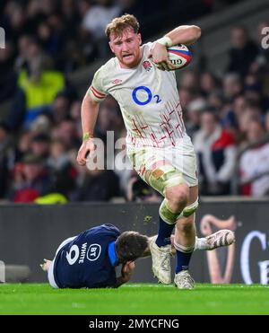 04 gennaio 2023 - Inghilterra / Scozia - Guinness Six Nations - Twickenham Stadium Ollie Chessum in Inghilterra durante la partita delle sei Nazioni contro la Scozia. Foto : Mark Pain / Alamy Live News Foto Stock