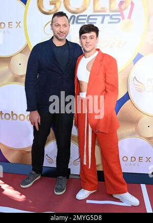 Beverly Hills, CA, Stati Uniti. 4th Feb 2023. Ian Thorpe e Tom Daley arriveranno al 10th° evento annuale “Gold Meets Golden” tenutosi presso i Virginia Robinson Gardens and Estate il 4 febbraio 2023 a Beverly Hills, California. © Tammie Arroyo / AFF-USA.com Credit: AFF/Alamy Live News Foto Stock