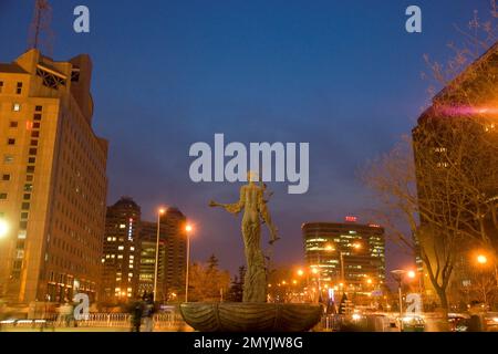 Beijing fenglian plaza di fronte alla statua Foto Stock