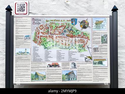 Informazioni turistiche con codice QR, mappa pubblica della città vecchia e del castello, Steinau an der Straße, Assia, Germania, Europa Foto Stock