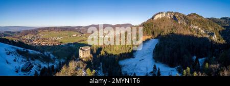 Rovine del castello di Gilgenberg, vista aerea, Zullwil, Solothurn, Svizzera, Europa Foto Stock