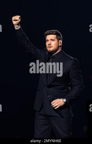 Milano, Italia. 05th Feb, 2023. Michael Bublé ha visto esibirsi dal vivo nel concerto al Mediolanum Forum di Milano, Credit: SOPA Images Limited/Alamy Live News Foto Stock