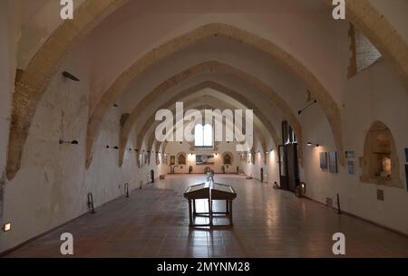 Refettorio, sala da pranzo, monastero cistercense Monache cistercensi santo spirito, Agrigento, Sicilia, Italia, Europa Foto Stock