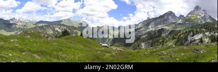 Vista dal Massiccio des Aravis, Les Confins, la Clusaz, alta Savoia, Francia Foto Stock