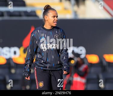 Nikita Parris #22 del Manchester United si scalda per la partita della fa Women's Super League Manchester United Women vs Everton Women al Leigh Sports Village, Leigh, Regno Unito, 5th febbraio 2023 (Photo by Conor Molloy/News Images) Foto Stock