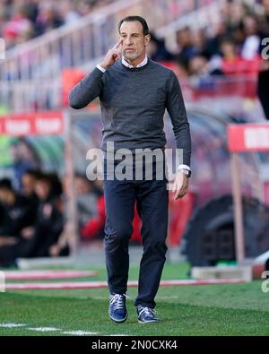L'allenatore capo del Valencia CF Salvador Gonzalez Voro durante la partita la Liga tra il Girona FC e il Valencia CF si è giocato allo stadio Montilivi il 5 febbraio 2023 a Girona, Spagna. (Foto di Sergio Ruiz / PRESSIN) Foto Stock