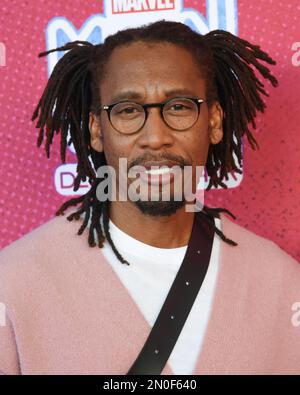 4 febbraio 2023, Burbank, California, Stati Uniti: Raphael Saadiq partecipa alla prima serie televisiva 'Marvell's Moon Girl and Devil Dinosaur'. (Credit Image: © Billy Bennight/ZUMA Press Wire) SOLO PER USO EDITORIALE! Non per USO commerciale! Foto Stock