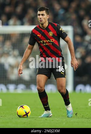 Londra, Regno Unito. 5th Feb, 2023. Rodri di Manchester City in azione durante la partita della Premier League al Tottenham Hotspur Stadium, Londra. Il credito dell'immagine dovrebbe essere: Kieran Cleeves/Sportimage Credit: Sportimage/Alamy Live News Credit: Sportimage/Alamy Live News Foto Stock