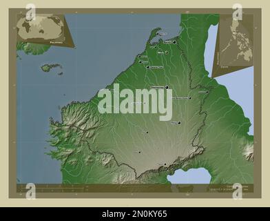 Cavite, provincia delle Filippine. Mappa dell'altitudine colorata in stile wiki con laghi e fiumi. Località e nomi delle principali città della regione. Angolo Foto Stock