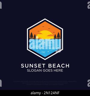 immagine vettoriale del logo della spiaggia del tramonto, modello di icona del logo della spiaggia dell'estate esagonale Illustrazione Vettoriale