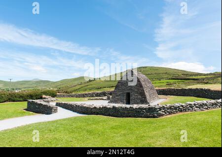 Iroquoian Chiesa, Chiesa di Drystone paleocristiana, Oratorio Gallarus, Oratorio, Sáipéilín Ghallarais, a Kilmalkedar, Slea Head Drive, penisola di Dingle, Foto Stock