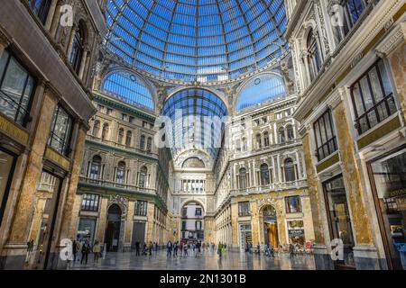 Centro commerciale, Galleria Umberto i, Via San Carlo, Napoli, Italia, Europa Foto Stock