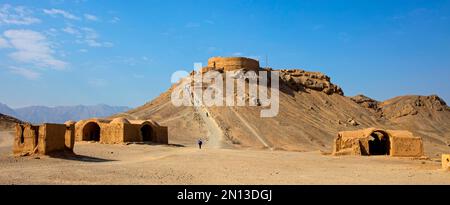 Torri del silenzio, Culle dei morti degli Zoroastriani, Yasd, Yasd, Iran, Asia Foto Stock