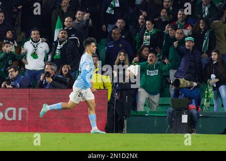 Gabri Veiga di RC Celta de Vigo celebra un gol durante il campionato spagnolo la Liga calcio match tra Real Betis e RC Celta de Vigo il 4 febbraio 2023 allo stadio Benito Villamarin di Siviglia, Spagna - Foto: Joaquin Corchero/DPPI/LiveMedia Foto Stock