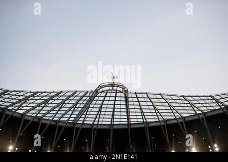 Londra, Regno Unito. 05th Feb, 2023. Tottenham Hotspur Stadium Golden Cockerel. Partita della Premier League, Tottenham Hotspur contro Manchester City allo stadio Tottenham Hotspur di Londra domenica 5th febbraio 2023. Questa immagine può essere utilizzata solo per scopi editoriali. Solo per uso editoriale, licenza richiesta per uso commerciale. Non è utilizzabile nelle scommesse, nei giochi o nelle pubblicazioni di un singolo club/campionato/giocatore. pic by Sandra Mailer/Andrew Orchard sports photography/Alamy Live news Credit: Andrew Orchard sports photography/Alamy Live News Foto Stock