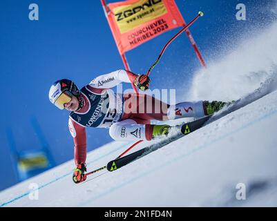 Courchevel, Francia. 06th Feb, 2023. Sci alpino: Coppa del mondo: Combinata, donne: Ramona Siebenhofer, Austria, compete nel primo appuntamento della Alpine combinata, la super-G. I Campionati del mondo di sci si svolgeranno a Courchevel e a Meribel nelle Alpi francesi Credit: Michael Kappeler/dpa/Alamy Live News Foto Stock