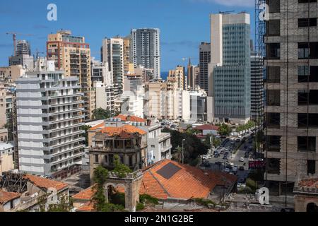 Edifici vecchi e nuovi a Beirut, Libano, Medio Oriente Foto Stock