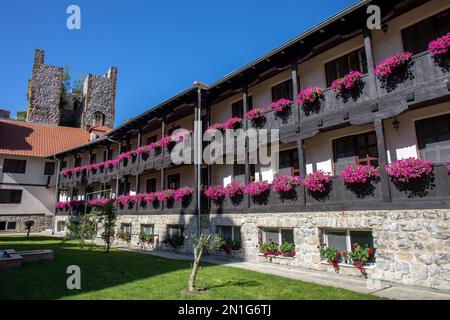 Monastero ortodosso di Manasija vicino a Despotovac, Serbia, Europa Foto Stock