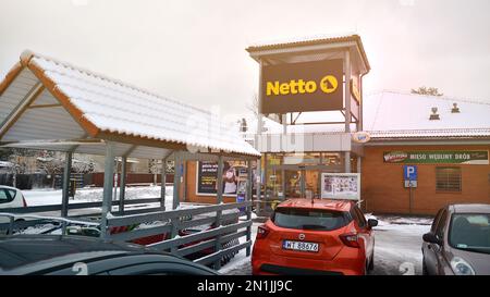 Varsavia, Polonia. 9 gennaio 2021. Firma netto. Cartello aziendale netto. Foto Stock
