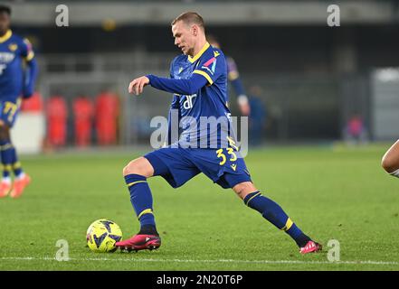 Verona, Italia. 06th Feb, 2023. ondrej duda (verona) durante Hellas Verona FC vs SS Lazio, calcio italiano Serie A match in Verona, Italia, Febbraio 06 2023 Credit: Independent Photo Agency/Alamy Live News Foto Stock