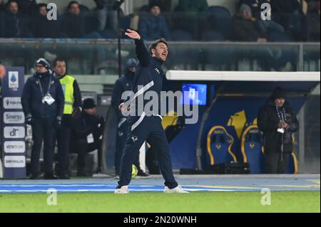 Verona, Italia. 06th Feb, 2023. salvatore bocchetti allenatore di verona durante Hellas Verona FC vs SS Lazio, calcio italiano Serie A match in Verona, Italia, Febbraio 06 2023 Credit: Independent Photo Agency/Alamy Live News Foto Stock
