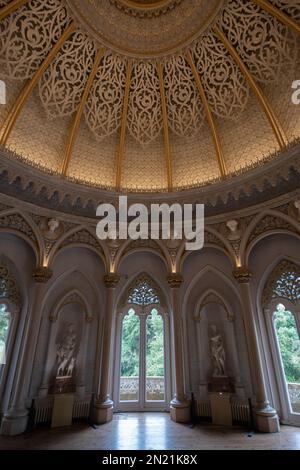 Archi e soffitto, Palazzo di Monserrate, Sintra, Lisboa, Portogallo, Europa Foto Stock