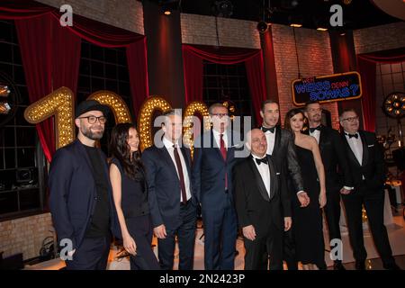 Mark Forster, Yvonne Catterfeld, Markus Lanz, Guenther Jauch, Bernhard Hoecker, Kai Pflaume, Katrin Bauerfeind, Joko Winterscheidt, Elton beim Fototermin na Foto Stock