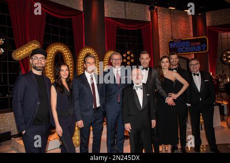 Mark Forster, Yvonne Catterfeld, Markus Lanz, Guenther Jauch, Bernhard Hoecker, Kai Pflaume, Katrin Bauerfeind, Joko Winterscheidt, Elton beim Fototermin na Foto Stock