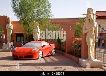 Atlas Film Studio a Ouarzazate con set, Ouarzazate, Marocco Foto Stock