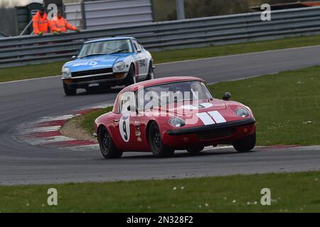 Jamie Keevill, Lotus Elan S2, Adams e Page Swinging Sessanta, Gruppo 2, vetture oltre 2000cc, divise in 6 classi G a i, una gara di quaranta minuti con la Foto Stock