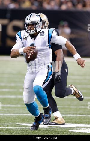 Carolina Panthers quarterback Cam Newton (1) warms up before an NFL  football game against the New Orleans Saints in New Orleans, Sunday, Jan.  2, 2022. (AP Photo/Butch Dill Stock Photo - Alamy