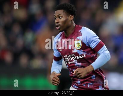 7th febbraio 2023: Turf Moor, Burnley, Lancashire, Inghilterra; fa Cup Football, Burnley contro Ipswich Town; Nathan Tella di Burnley Foto Stock