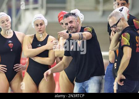 Piscina Babel, Roma, Italia, 07 febbraio 2023, Allenatore Marco Capanna (SIS Roma) durante SIS Roma vs Netafim Bogliasco 1951 - Waterpolo Italian Ser Foto Stock