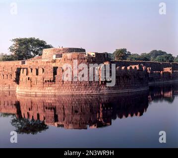 13th ° secolo Vellore forte e tote in Vellore, Tamil Nadu, India del Sud, India, Asia Foto Stock