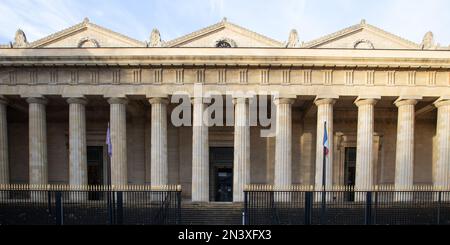 Corte di Bordeaux architettura facciata design classico nel centro della città Francia Foto Stock