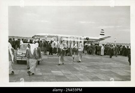 SU-ALE all'Aeroporto di Kuwait. Acquisita da UAR (ora Egyptair) nel 1960, si schiantò a Monaco Riems nel 1970. (danni irreparabili) Foto Stock