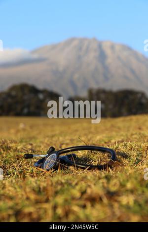 Monte Meru, il fratello minore del Monte Kilimanjaro ad Arusha, Tanzania Foto Stock