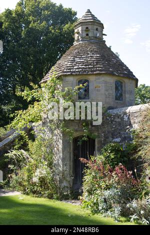 La Piccionaia al Nyman's National Trust Garden West Sussex UK settembre Foto Stock