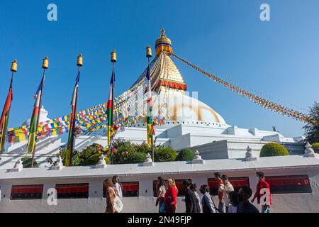 Kathmandu Boudhanat uno dei più grandi stupa sferici in Nepal e nel mondo. Foto Stock