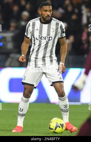 Salerno, Italia. 07th Feb, 2023. Bremer of Juventus FC in azione la Serie A match tra US Salernitana 1919 v Juventus FC all'Arechi Stadium il 07 2023 febbraio, Salerno, italia (Photo by Agostino Gemito/Pacific Press/Sipa USA) Credit: Sipa USA/Alamy Live News Foto Stock