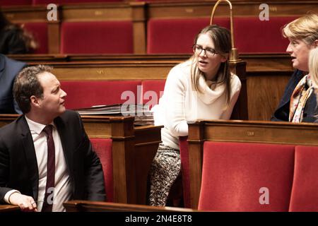 I deputati, Aurore Berge e Sylvain Maillard partecipano a una sessione di interrogazioni al governo presso l'Assemblea nazionale francese, il 07 febbraio 2023 a Parigi, in Francia. Foto di David Niviere/ABACAPRESS.COM Foto Stock