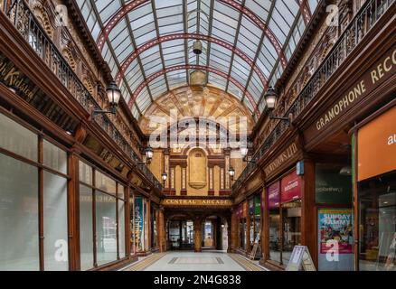 Un centro commerciale edoardiano costruito nel 1906 e progettato da Oswald e Son, di Newcastle upon Tyne. Foto Stock