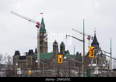 Ottawa, Canada - 23 gennaio 2023: Edificio del Parlamento in fase di ristrutturazione Foto Stock