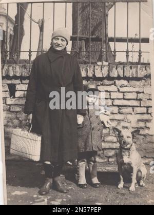 Fotografia vintage di Lady e del suo cane da compagnia Foto Stock