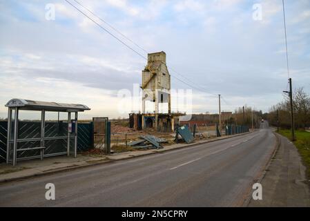 Resti della miniera di carbone di Monckton Colliery, Royston, Barnsley, South Yorkshire, Inghilterra, REGNO UNITO Foto Stock