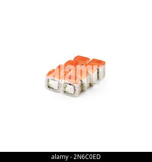 Il set 8 sushi roll Philadelphia con affumicato sfondo bianco salmone isolato Foto Stock