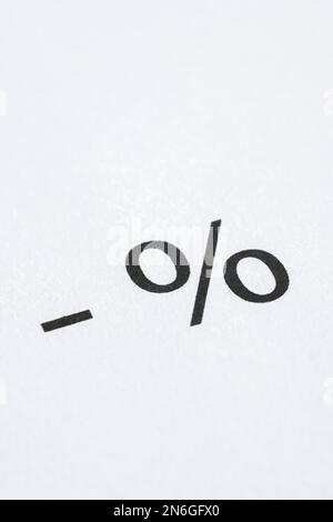 Segno percentuale, segno meno, immagine simbolo, meno interesse Germania Foto Stock