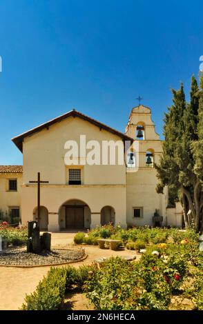 Chiesa facciata, Missione San Juan Bautista, California, Stati Uniti Foto Stock
